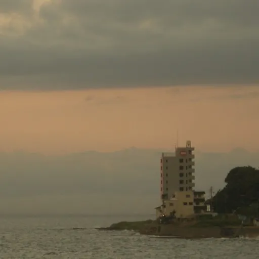 内海温泉　ホテル魚半日吉苑