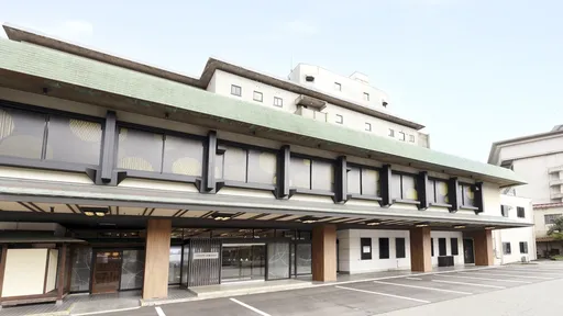 大江戸温泉物語Ｐｒｅｍｉｕｍ　加賀まるや