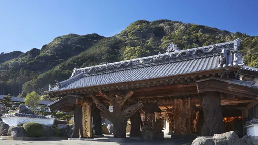 雲仙みかどホテル本館